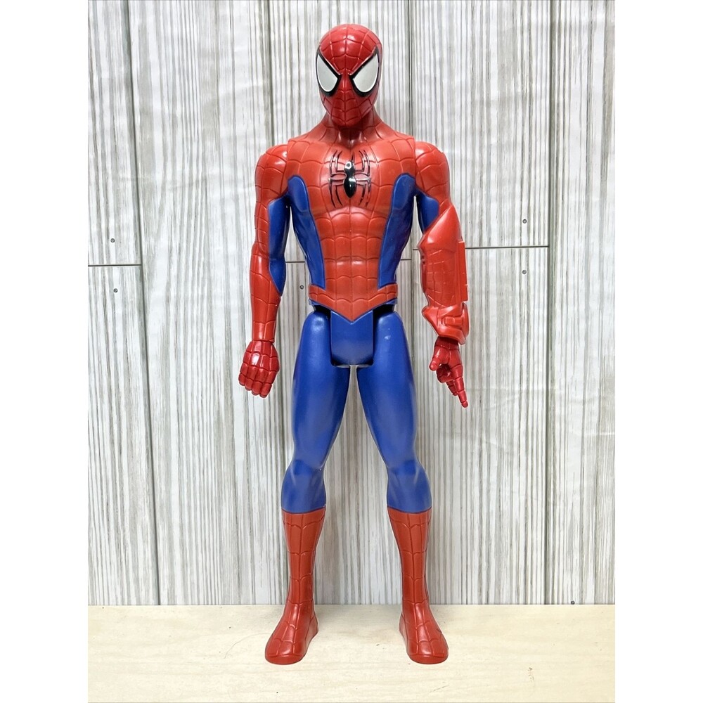 Marvel Titan Hero Series Spider-Man 12" Tall Action Figure 2019 Hasbro